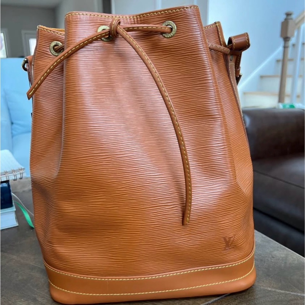 Louis Vuitton Tan Epi Leather Drawstring Bucket Bag